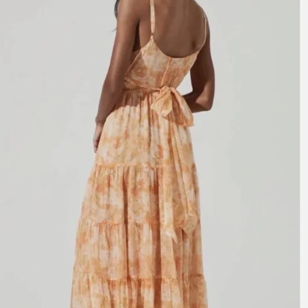 ASTR the label- Elsa Floral Maxi Dress - Picture 2 of 7